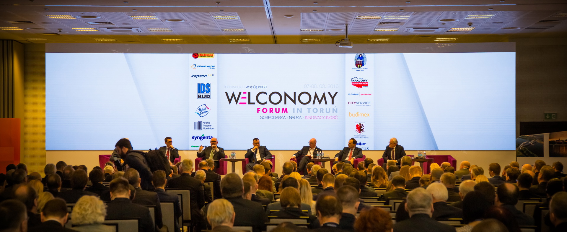 WELCONOMY FORUM 2016